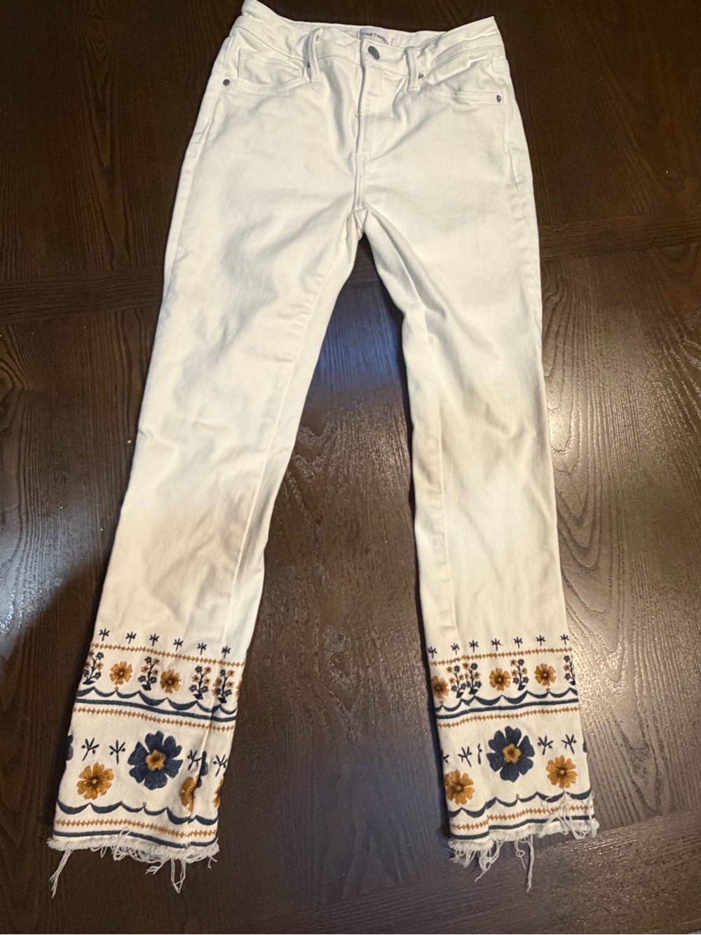 DRIFTWOOD Colette embroidered straight jeans